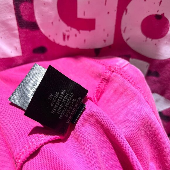 Vetements Pink Printed Short-Sleeve Shirt - Picture 3 of 7